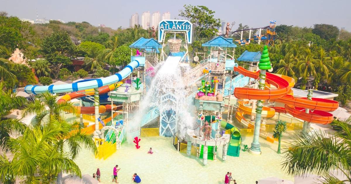 Wisata Jakarta — Ancol, Taman Mini Indonesia & Monas